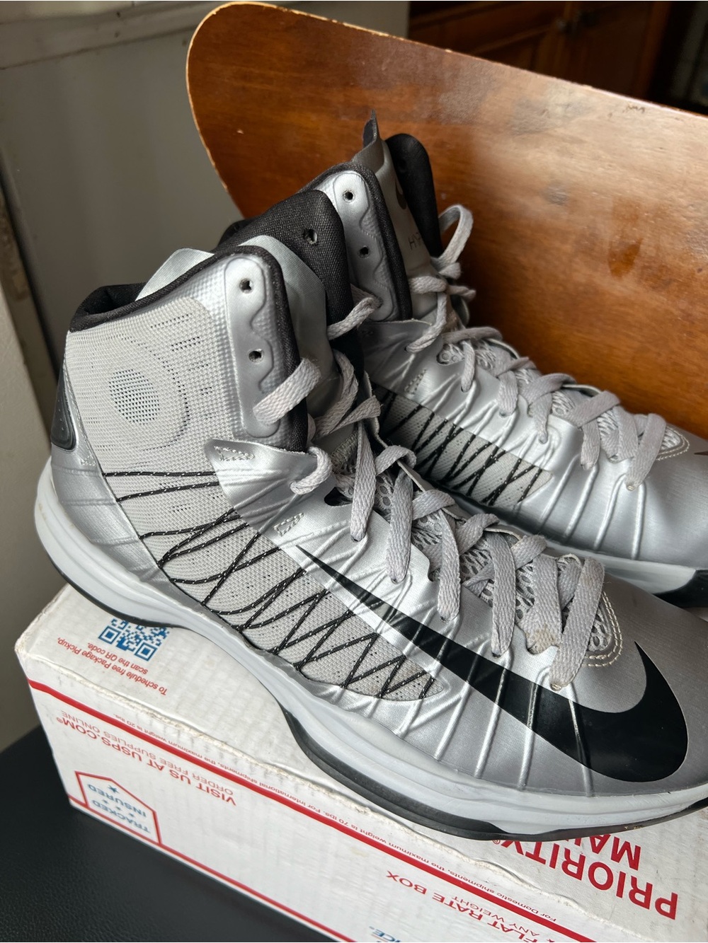 Nike Lunar Hyperdunk 2012 Wolf Grey(Silver)Black 524934-002 Men's Size 11.5 EUC - Picture 5 of 13